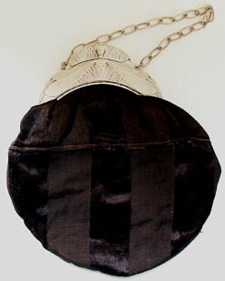 Art Nouveau Abendtasche, Mädchen mit Schmetterlingsflügeln