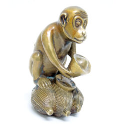 Monkey with Treasure, Lucky Charm